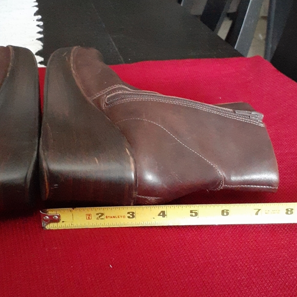 Naot booties - Picture 5 of 13